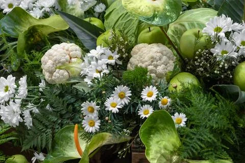 Flat lay and close-up assortment of freshly picked vegetable cauliflower and Stock Photos