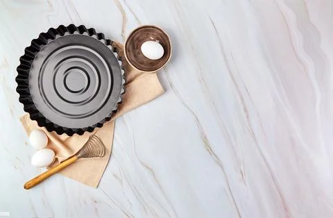 Flat lay with baking utensils and cooking ingredients for tarts, cookies, dou 스톡 사진