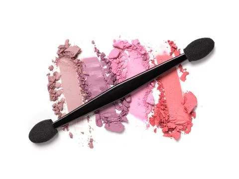 Flat lay of brush stroke. Broken color eyeshadow as sample of cosmetic beauty 库存照片