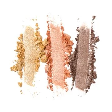 Flat lay of brush stroke. Broken shiny color eyeshadow as sample of cosmetic  Foto stock