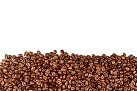 Flat lay coffee beans with copy space isolated on white background Foto stock