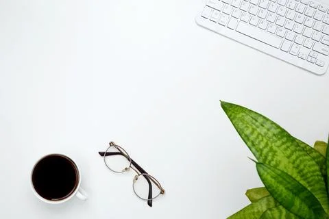 Flat lay composition with copy space. Office workspace and productivity conce Foto stock