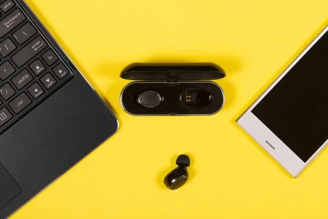 Flat lay composition with Electronics devices on yellow background Foto stock