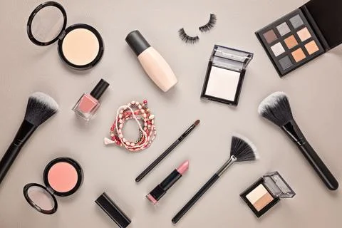 Flat lay with set of professional decorative cosmetics, makeup tools and wo.. Stock Photos