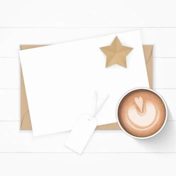 Flat lay top view elegant white composition paper kraft envelope tag star cra Illustrazione stock