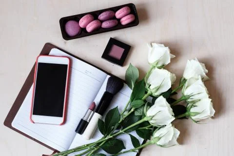 Flat lay, top view office table desk frame. feminine desk workspace with note Stock Photos