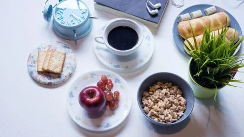 Flat Lay View of Breakfast Table Set up. 库存照片