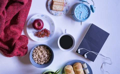 Flat Lay View of Breakfast Table Set up. 库存照片