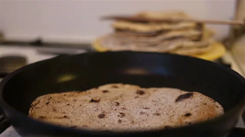 Flatbreads on the pan Video stock 67479296