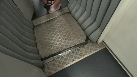 Flexible Train Carriage Connector in Motion | Articulated Metro Joint Detail Vídeo Stock 332942945