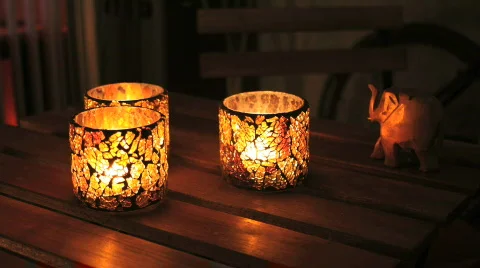 Flickering Crackled Candles Video stock 543598