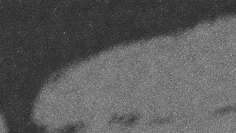 Flickering Greyscale Background 5 Vídeos de archivo 82080045