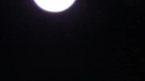 The flickering light is facing right. 스톡 동영상 317478920