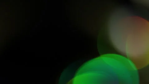Flickering rainbow bokeh movement on the right 库存影片 309893386