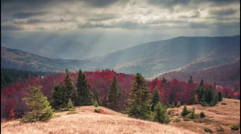 Flickering sunlight between rainy clouds Stock Footage 58587306