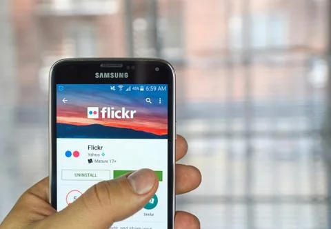 Flickr mobile app. 写真素材