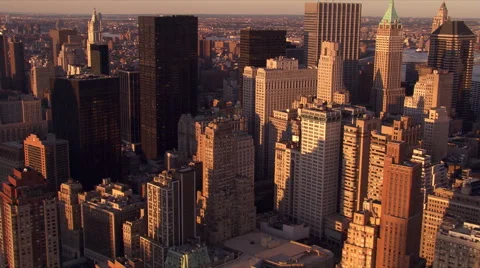 Flight from 40 Wall Street to view of the Empire State Building. Shjot in 2006. Stock Footage 59522459