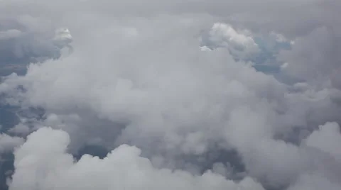 Flight above clouds Vidéo 52844729
