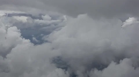 Flight above clouds Vidéo 52850620