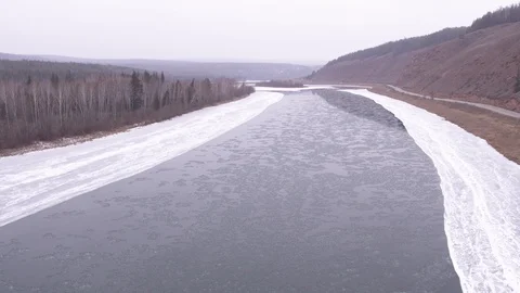 Flight across frozen Lena river 動画素材 123778017