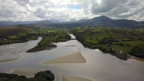 Flight across a sandy inlet 스톡 동영상 111655677