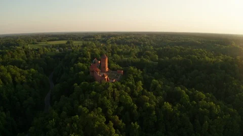 Flight around the ancient castle in the early morning 動画素材 109583277