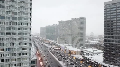 Flight between old and tall buildings on Novy Arbat Video stock 170244888