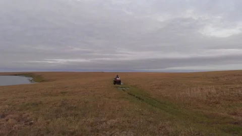 Flight of the camera for the ATV Stockbeeldmateriaal 99965894