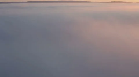 Flight in the cloud 库存影片 49027223
