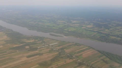 Flight Stock-Footage 51584421