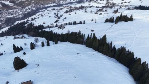 Flight forward over a ski slope 스톡 동영상 329558284