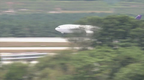 Flight leaving - HD Stock Footage 35440134