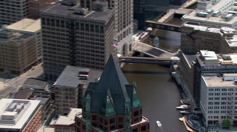 Flight looking back to downtown Milwaukee, Wisconsin Stock Footage 59535318