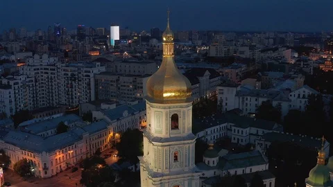 Flight at night over the Sofia Cathedral in Kiev Video stock 108594930