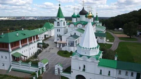 Flight over the ancient monastery. Domes, crosses, panorama of river. 스톡 동영상 195893842