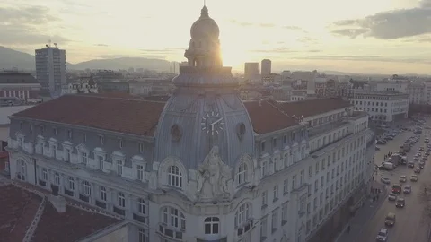 Flight over an architectural building in sofia at sunset Stock-Footage 87276040