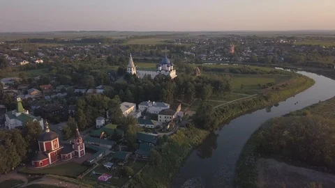 Flight over the architectural ensemble of Suzdal Kremlin with Cathedral of the Vidéo 94084079