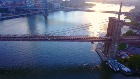 Flight over Brooklyn Bridge Video stock 76917711