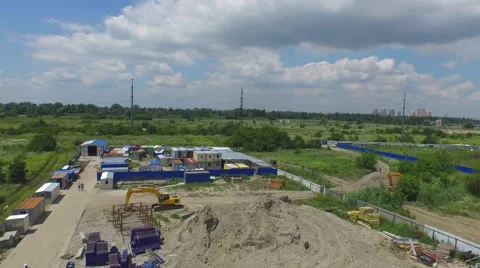 Flight over buildings under construction in Krasnodar Видео 58911103