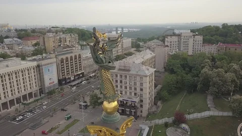 Flight over the city 19 Video stock 127193266