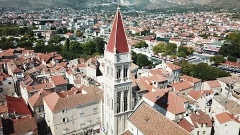 Flight over city Stock-Footage 256459486