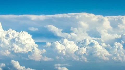 Flight over clouds timelapse Vidéo 54720518