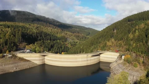Flight over a dam in Germany. Stockbeeldmateriaal 153660309
