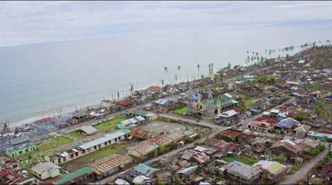 Flight over destroyed coastal community after Haiyan Video stock 34165586