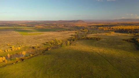 Flight over the endless expanses of the South Ural steppes. Autumn landscape Stock Footage 142861074