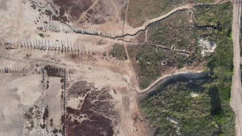 Flight Over the Estuary at Sunset. Healing Mud. Satellite View Vídeo Stock 133818148
