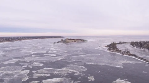 Flight over frozen bay and fortress in Saint Petersburg Видео 123770507