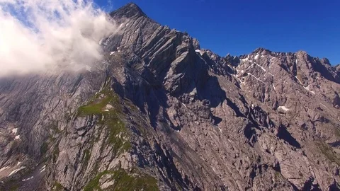 Flight over high mountain range. Stock-Footage 72031680