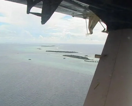 Flight over Maldives Vídeo Stock 93802