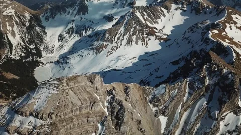 Flight over mountains Stock-Footage 255634722